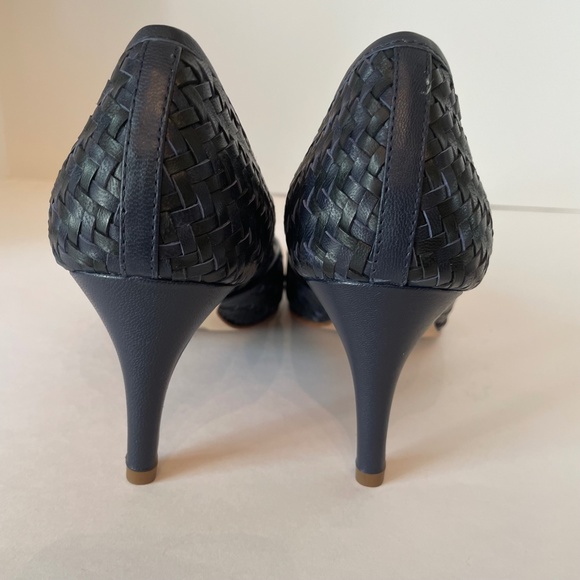 Boden Woven Leather Milan Court Shoe 9.5/41 Black/Navy - Picture 11 of 14